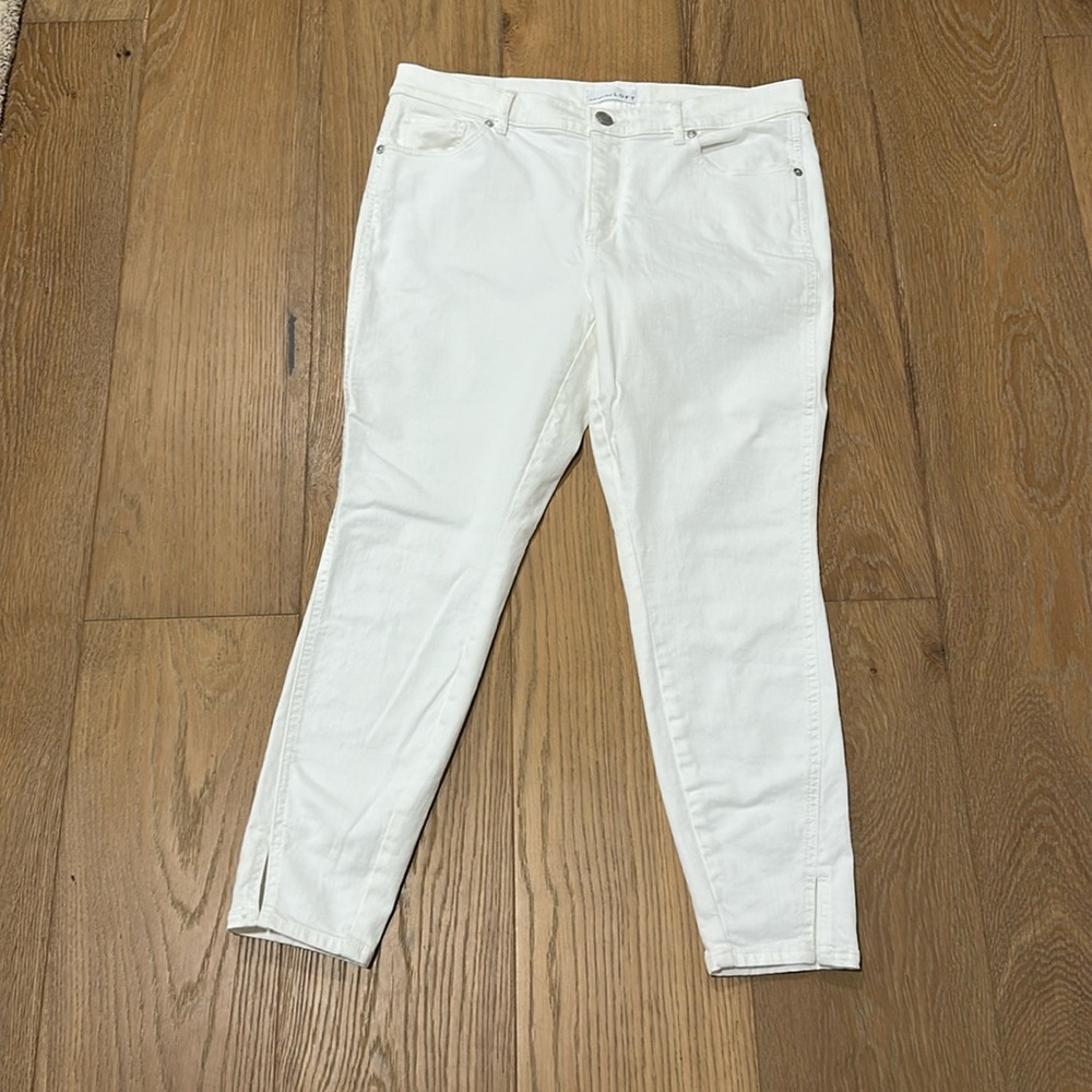Ann Taylor LOFT women’s jeans size 12